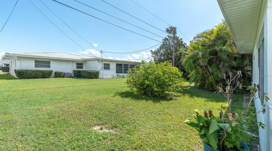 Pinellas Park, Florida 33782, 2 Bedroom Bedrooms, ,1 Bathroombathrooms,Residential,For Sale,98Th,0,Mfrtb8514191