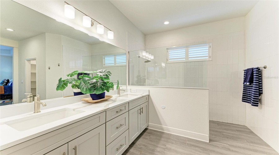 Englewood, Florida 34223, 3 Bedroom Bedrooms, ,2 Bathroombathrooms,Residential,For Sale,Trevino,0,Mfrn6145333