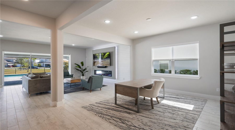 Orlando, Florida 32827, 5 Bedroom Bedrooms, ,4 Bathroombathrooms,Residential,For Sale,Panama Beach,0,Mfro6385912