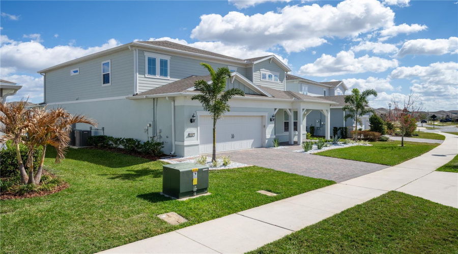 Orlando, Florida 32827, 5 Bedroom Bedrooms, ,4 Bathroombathrooms,Residential,For Sale,Panama Beach,0,Mfro6385912