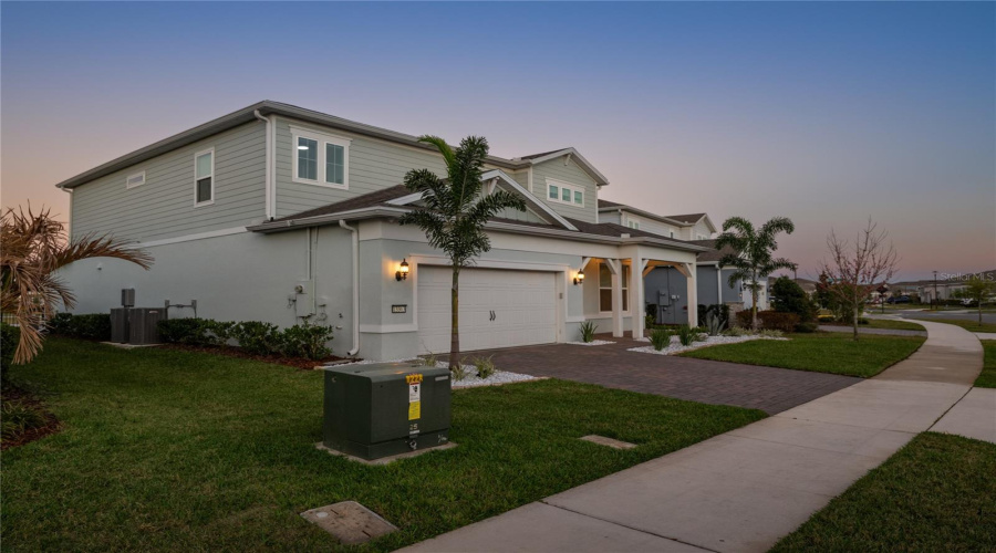 Orlando, Florida 32827, 5 Bedroom Bedrooms, ,4 Bathroombathrooms,Residential,For Sale,Panama Beach,0,Mfro6385912