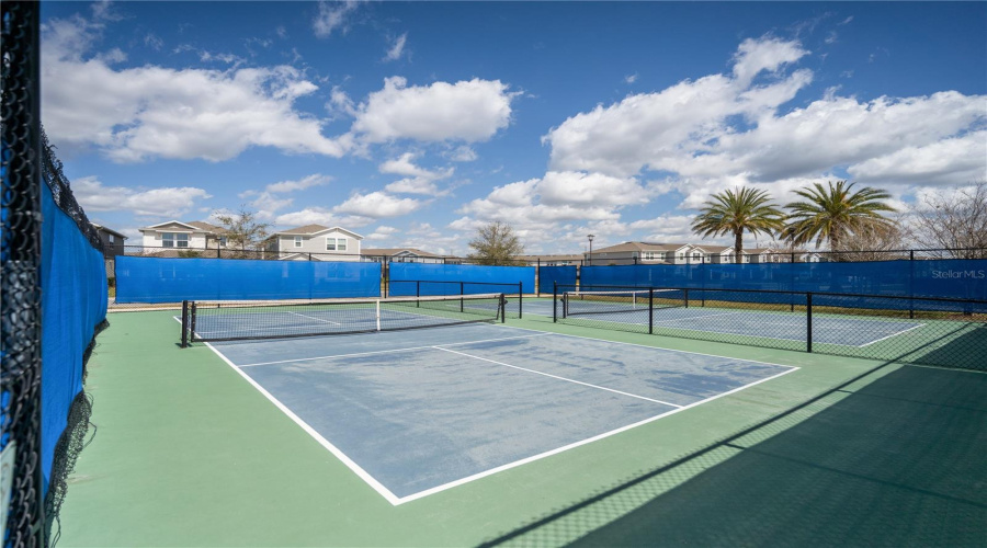 Orlando, Florida 32827, 5 Bedroom Bedrooms, ,4 Bathroombathrooms,Residential,For Sale,Panama Beach,0,Mfro6385912