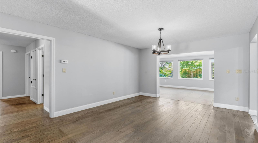 Longwood, Florida 32779, 4 Bedroom Bedrooms, ,2 Bathroombathrooms,Residential,For Sale,Needles,0,Mfro6417026