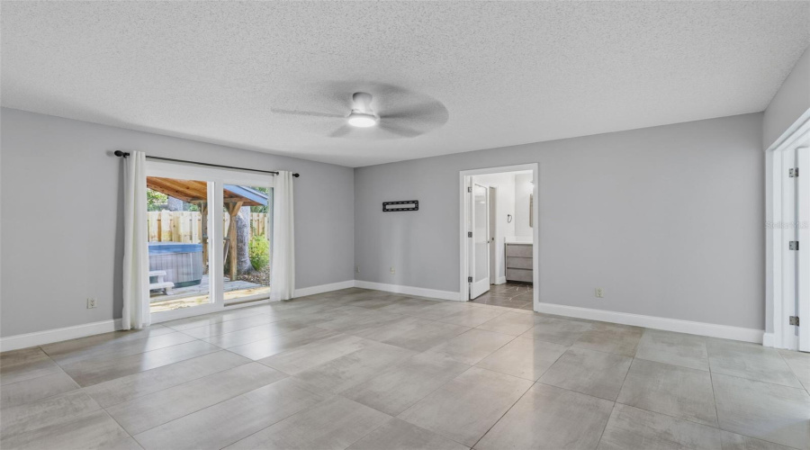 Longwood, Florida 32779, 4 Bedroom Bedrooms, ,2 Bathroombathrooms,Residential,For Sale,Needles,0,Mfro6417026