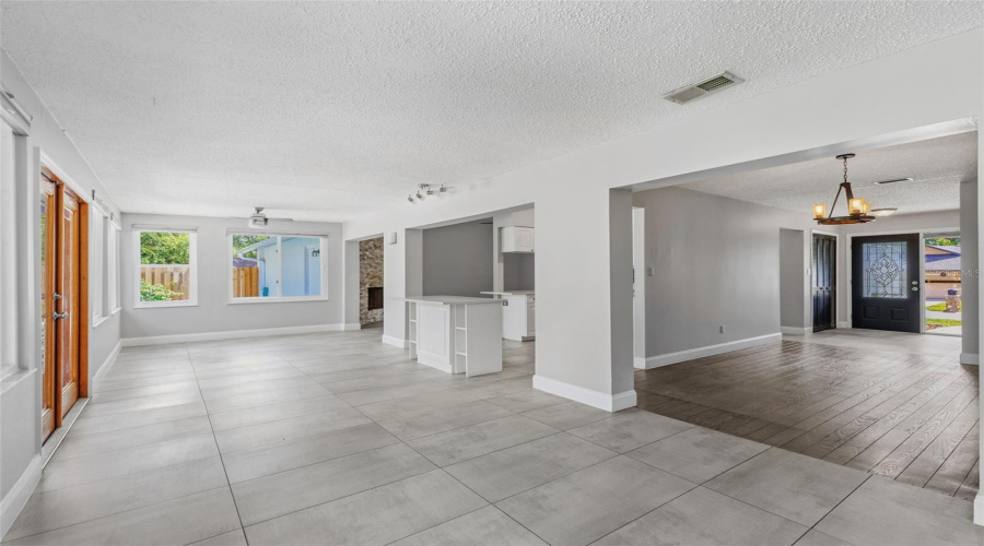 Longwood, Florida 32779, 4 Bedroom Bedrooms, ,2 Bathroombathrooms,Residential,For Sale,Needles,0,Mfro6417026