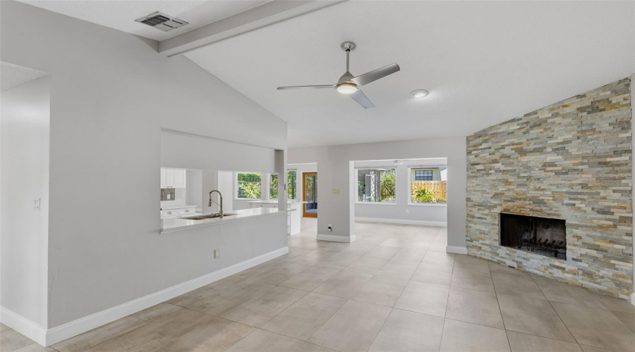 Longwood, Florida 32779, 4 Bedroom Bedrooms, ,2 Bathroombathrooms,Residential,For Sale,Needles,0,Mfro6417026
