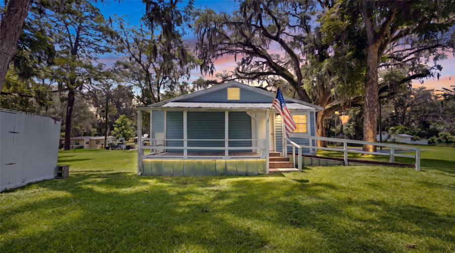 Trenton, Florida 32693, 2 Bedroom Bedrooms, ,1 Bathroombathrooms,Residential,For Sale,3Rd,0,Mfrgc542780