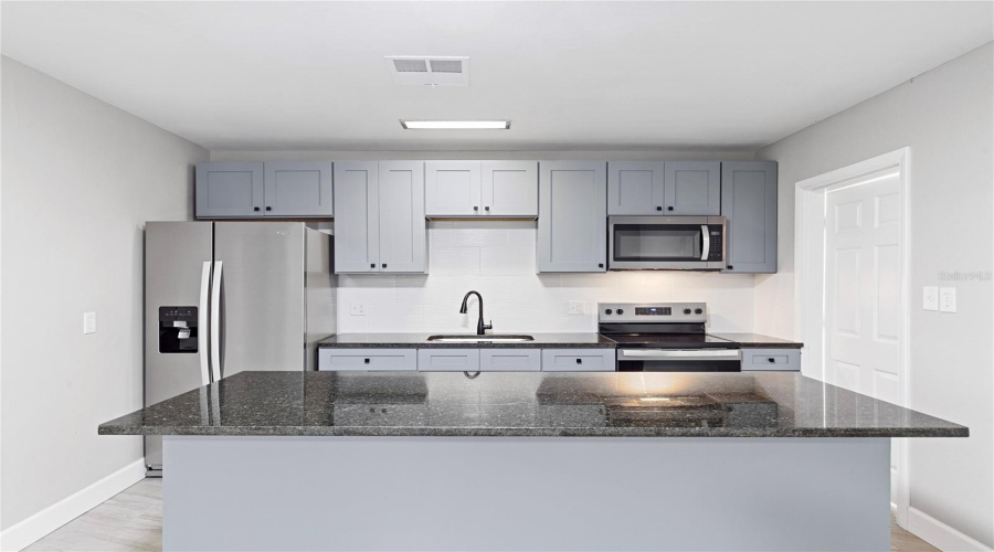 Clearwater, Florida 33756, 4 Bedroom Bedrooms, ,2 Bathroombathrooms,Residential,For Sale,Evergreen,0,Mfrtb8495428