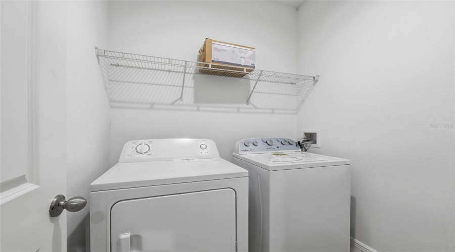 Poinciana, Florida 34759, 4 Bedroom Bedrooms, ,2 Bathroombathrooms,Residential,For Sale,Begonia,0,Mfro6428429