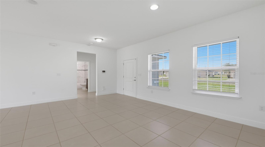 Poinciana, Florida 34759, 4 Bedroom Bedrooms, ,2 Bathroombathrooms,Residential,For Sale,Begonia,0,Mfro6428429