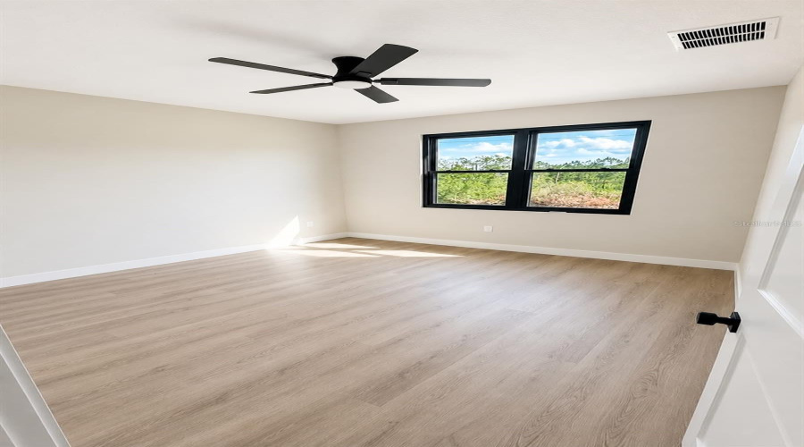 Orlando, Florida 32833, 4 Bedroom Bedrooms, ,3 Bathroombathrooms,Residential,For Sale,Nutmeg St,0,Mfro6418768