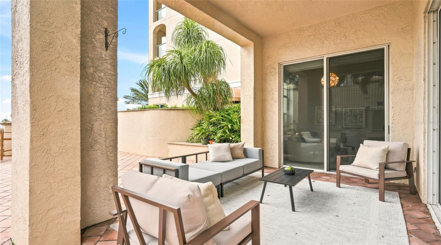 St Petersburg, Florida 33701, 3 Bedroom Bedrooms, ,2 Bathroombathrooms,Residential,For Sale,Beach,0,Mfrtb8512252