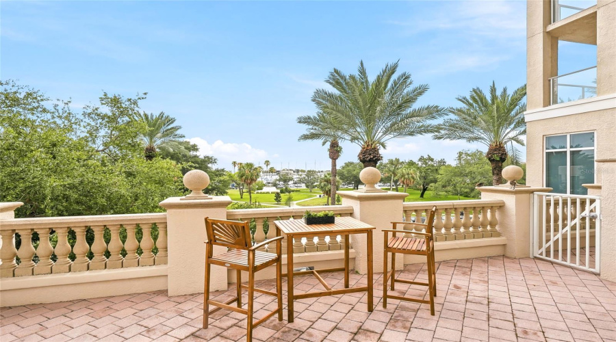 St Petersburg, Florida 33701, 3 Bedroom Bedrooms, ,2 Bathroombathrooms,Residential,For Sale,Beach,0,Mfrtb8512252