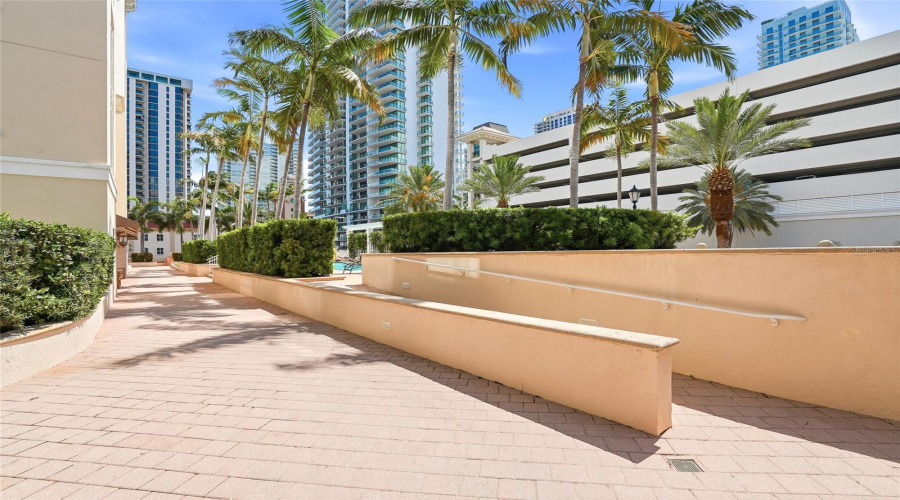 St Petersburg, Florida 33701, 3 Bedroom Bedrooms, ,2 Bathroombathrooms,Residential,For Sale,Beach,0,Mfrtb8512252