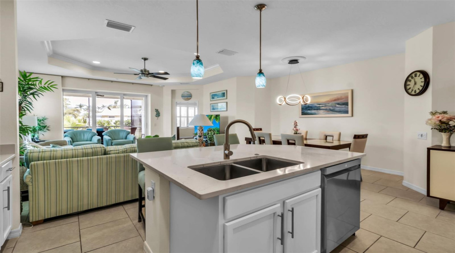 Bradenton, Florida 34209, 2 Bedroom Bedrooms, ,2 Bathroombathrooms,Residential,For Sale,Vista Bella,0,Mfra4692192