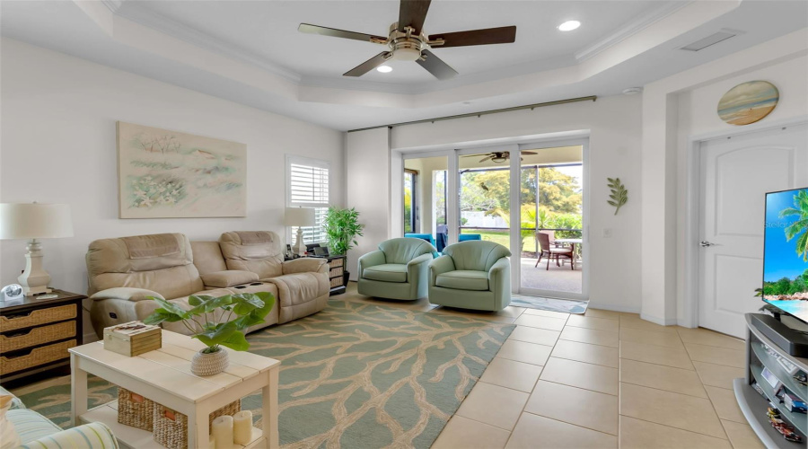 Bradenton, Florida 34209, 2 Bedroom Bedrooms, ,2 Bathroombathrooms,Residential,For Sale,Vista Bella,0,Mfra4692192