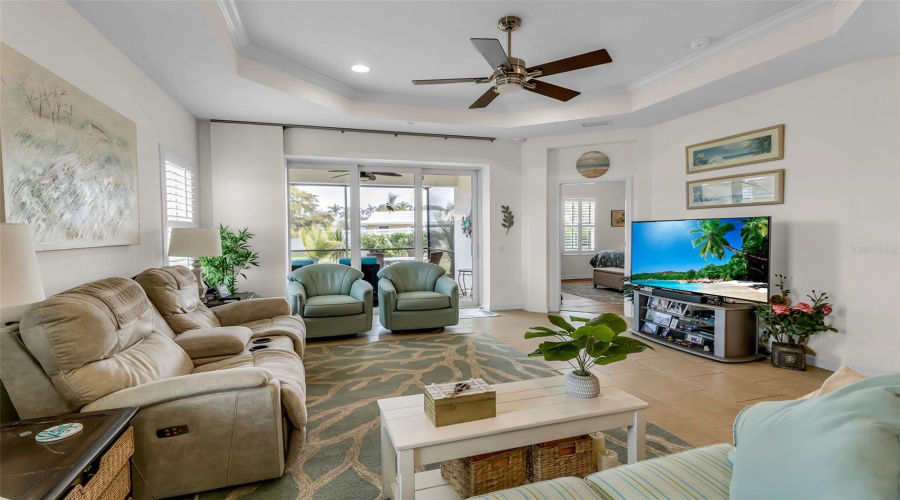Bradenton, Florida 34209, 2 Bedroom Bedrooms, ,2 Bathroombathrooms,Residential,For Sale,Vista Bella,0,Mfra4692192