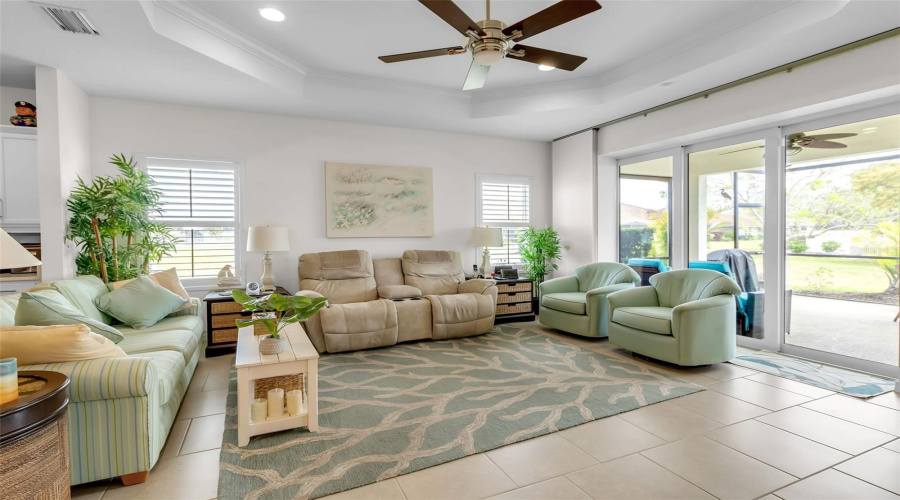 Bradenton, Florida 34209, 2 Bedroom Bedrooms, ,2 Bathroombathrooms,Residential,For Sale,Vista Bella,0,Mfra4692192