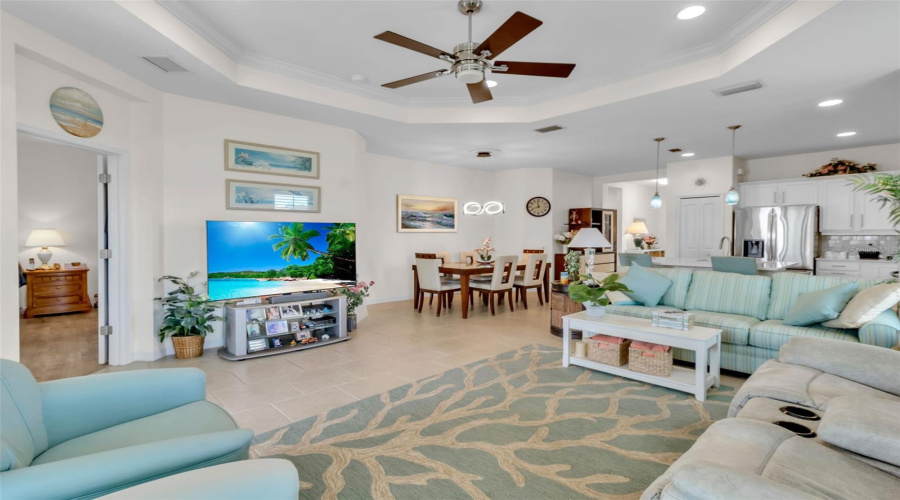 Bradenton, Florida 34209, 2 Bedroom Bedrooms, ,2 Bathroombathrooms,Residential,For Sale,Vista Bella,0,Mfra4692192