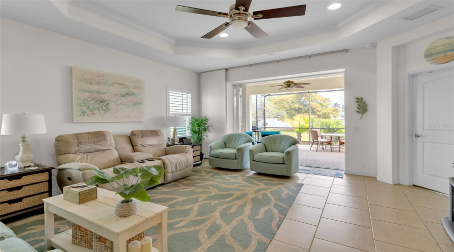 Bradenton, Florida 34209, 2 Bedroom Bedrooms, ,2 Bathroombathrooms,Residential,For Sale,Vista Bella,0,Mfra4692192