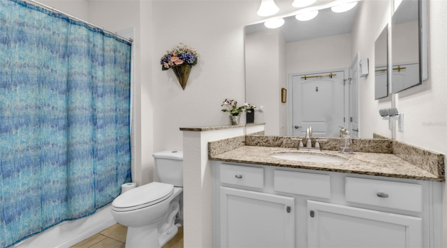 Bradenton, Florida 34209, 2 Bedroom Bedrooms, ,2 Bathroombathrooms,Residential,For Sale,Vista Bella,0,Mfra4692192