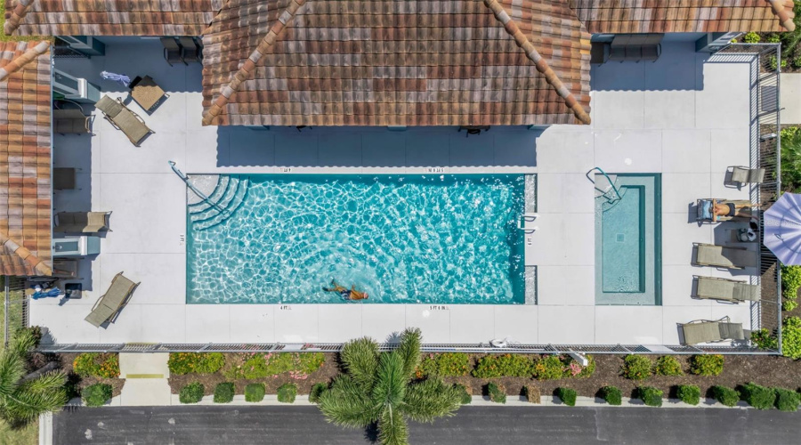 Bradenton, Florida 34209, 2 Bedroom Bedrooms, ,2 Bathroombathrooms,Residential,For Sale,Vista Bella,0,Mfra4692192