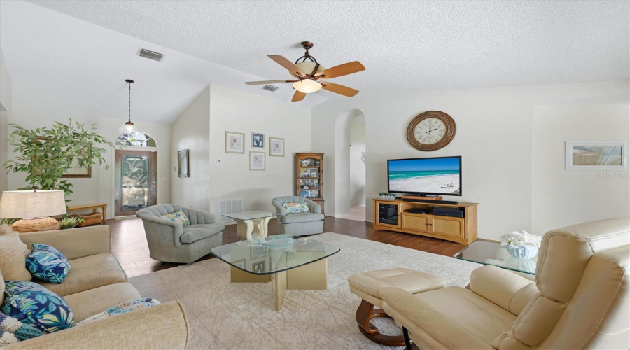Port Charlotte, Florida 33981, 3 Bedroom Bedrooms, ,2 Bathroombathrooms,Residential,For Sale,David,0,Mfrd6148242