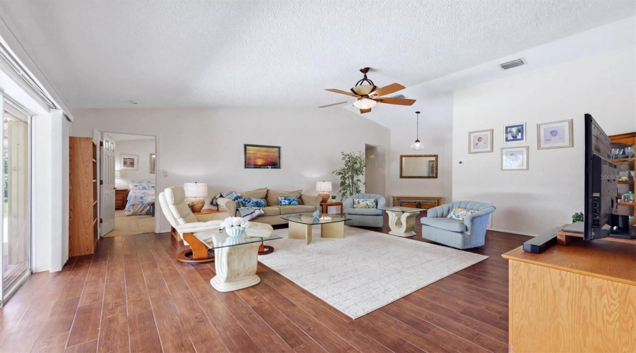 Port Charlotte, Florida 33981, 3 Bedroom Bedrooms, ,2 Bathroombathrooms,Residential,For Sale,David,0,Mfrd6148242