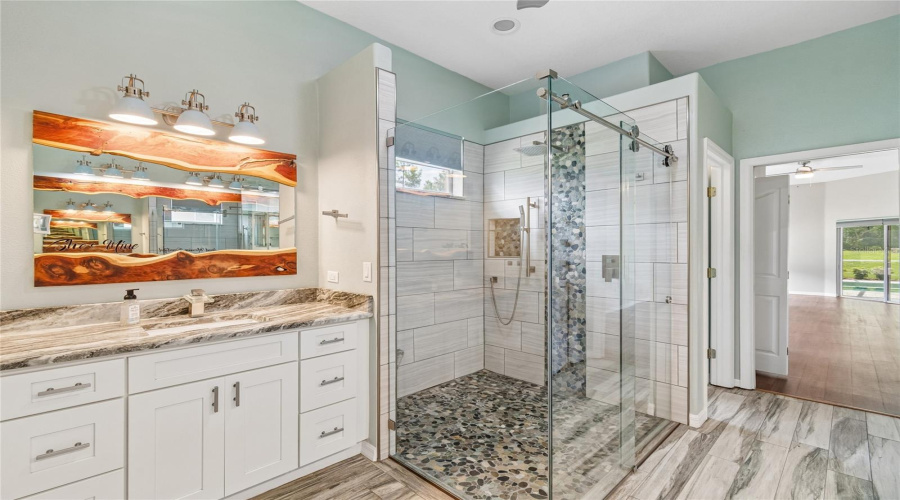Weeki Wachee, Florida 34613, 3 Bedroom Bedrooms, ,3 Bathroombathrooms,Residential,For Sale,Nittany,0,Mfrw7888169
