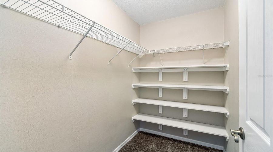 Weeki Wachee, Florida 34613, 3 Bedroom Bedrooms, ,3 Bathroombathrooms,Residential,For Sale,Nittany,0,Mfrw7888169