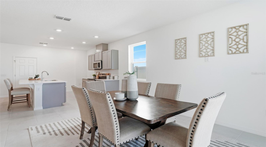 Dining / Kitchen