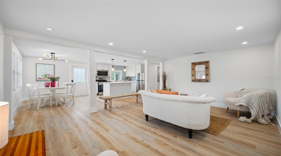 Lots Of Natural Light All Around.