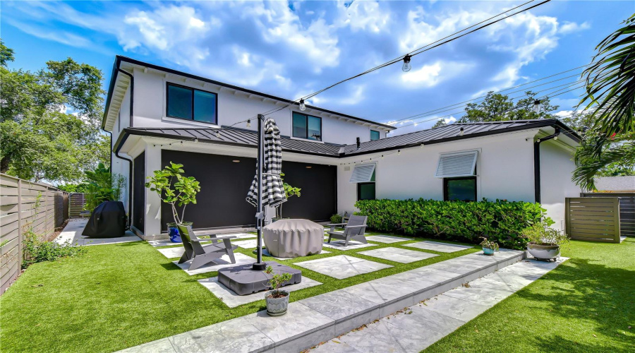 Tampa, Florida 33609, 5 Bedroom Bedrooms, ,4 Bathroombathrooms,Residential,For Sale,Cleveland,0,Mfrtb8536070