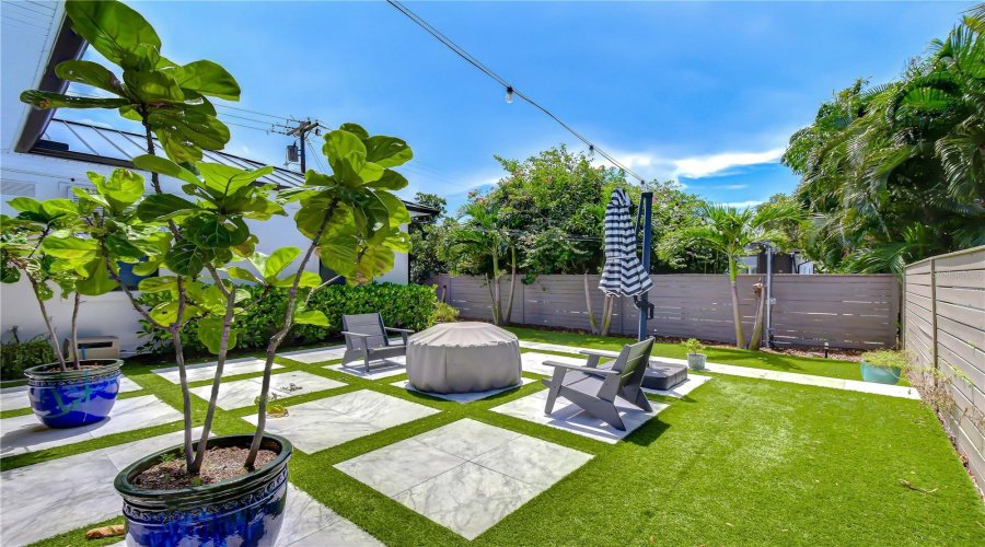 Tampa, Florida 33609, 5 Bedroom Bedrooms, ,4 Bathroombathrooms,Residential,For Sale,Cleveland,0,Mfrtb8536070