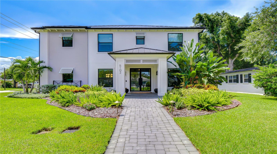 Tampa, Florida 33609, 5 Bedroom Bedrooms, ,4 Bathroombathrooms,Residential,For Sale,Cleveland,0,Mfrtb8536070
