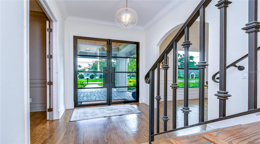 Tampa, Florida 33609, 5 Bedroom Bedrooms, ,4 Bathroombathrooms,Residential,For Sale,Cleveland,0,Mfrtb8536070