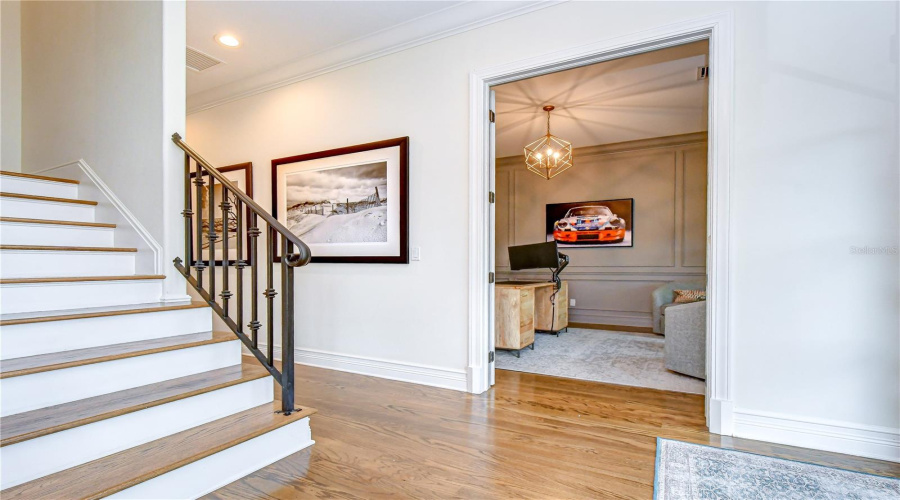 Tampa, Florida 33609, 5 Bedroom Bedrooms, ,4 Bathroombathrooms,Residential,For Sale,Cleveland,0,Mfrtb8536070