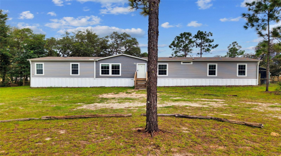 Bronson, Florida 32621, 5 Bedroom Bedrooms, ,3 Bathroombathrooms,Residential,For Sale,77Th,0,Mfrgc542463