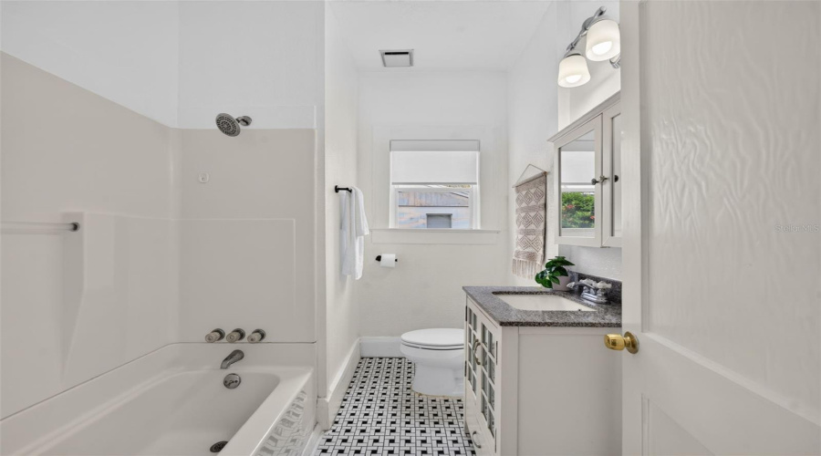 4 Piece Bathroom