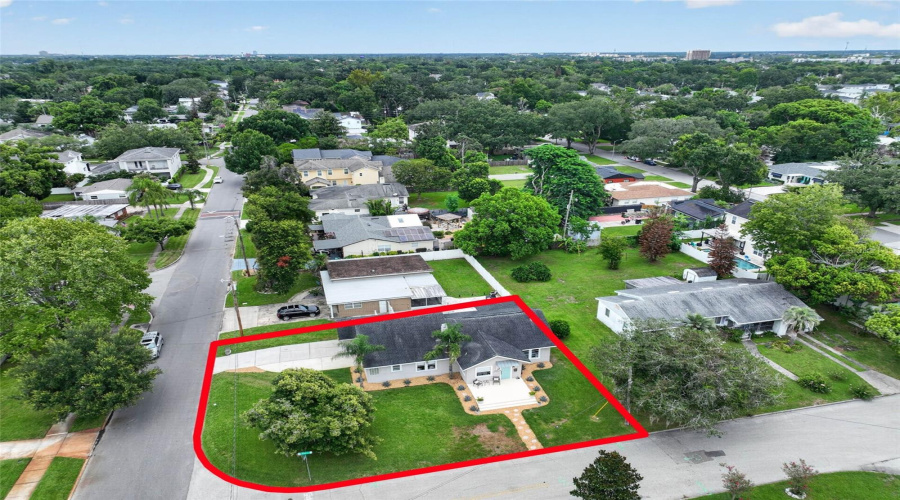 Orlando, Florida 32804, 3 Bedroom Bedrooms, ,2 Bathroombathrooms,Residential,For Sale,King St,0,Mfro6429593