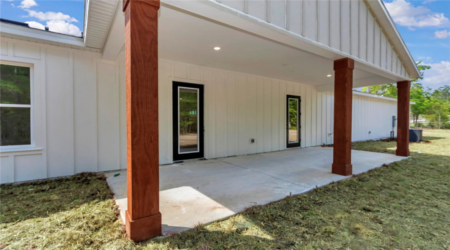 Ocala, Florida 34481, 3 Bedroom Bedrooms, ,2 Bathroombathrooms,Residential,For Sale,45,0,Mfro6390692