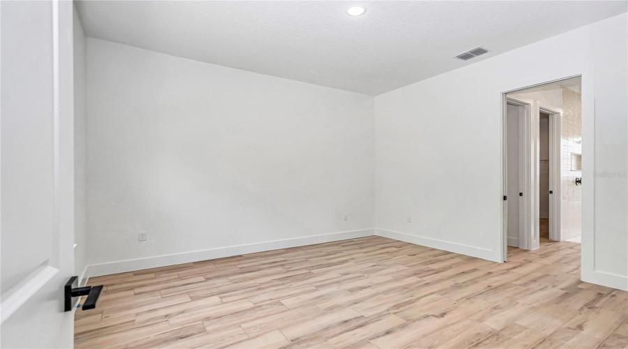 Ocala, Florida 34481, 3 Bedroom Bedrooms, ,2 Bathroombathrooms,Residential,For Sale,45,0,Mfro6390692