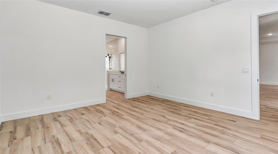 Ocala, Florida 34481, 3 Bedroom Bedrooms, ,2 Bathroombathrooms,Residential,For Sale,45,0,Mfro6390692