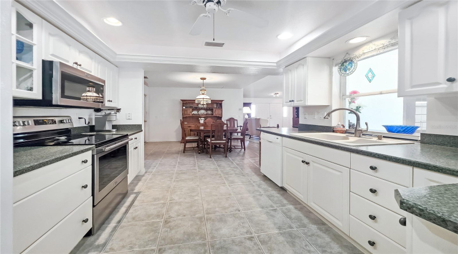 Punta Gorda, Florida 33955, 3 Bedroom Bedrooms, ,2 Bathroombathrooms,Residential,For Sale,Plum Tree,0,Mfrc7530033