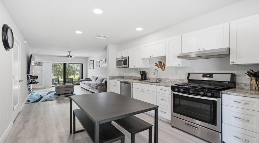 Pinellas Park, Florida 33781, 2 Bedroom Bedrooms, ,2 Bathroombathrooms,Residential,For Sale,75Th,0,Mfrtb8533400