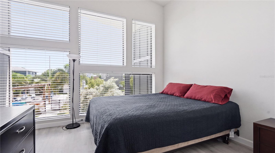 Pinellas Park, Florida 33781, 2 Bedroom Bedrooms, ,2 Bathroombathrooms,Residential,For Sale,75Th,0,Mfrtb8533400