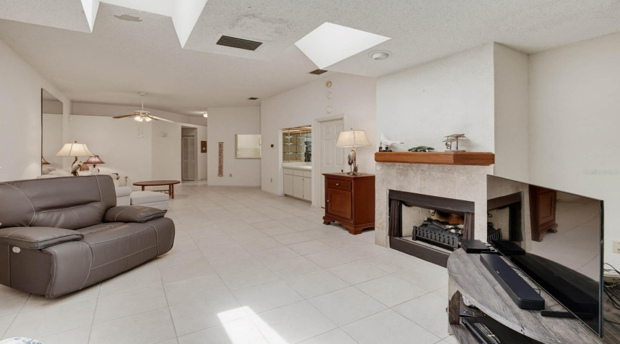 Palm Harbor, Florida 34685, 2 Bedroom Bedrooms, ,2 Bathroombathrooms,Residential,For Sale,Killdeer,0,Mfrtb8522713