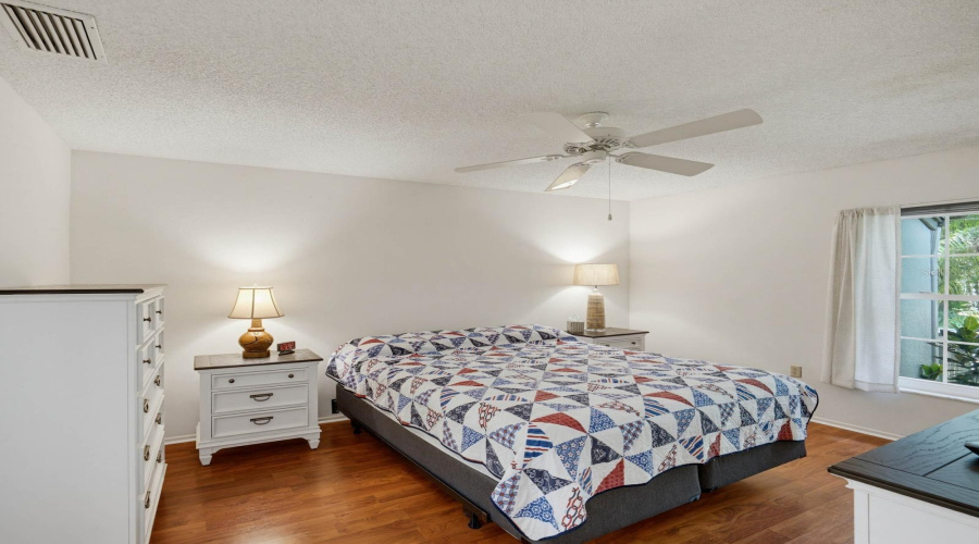 Palm Harbor, Florida 34685, 2 Bedroom Bedrooms, ,2 Bathroombathrooms,Residential,For Sale,Killdeer,0,Mfrtb8522713