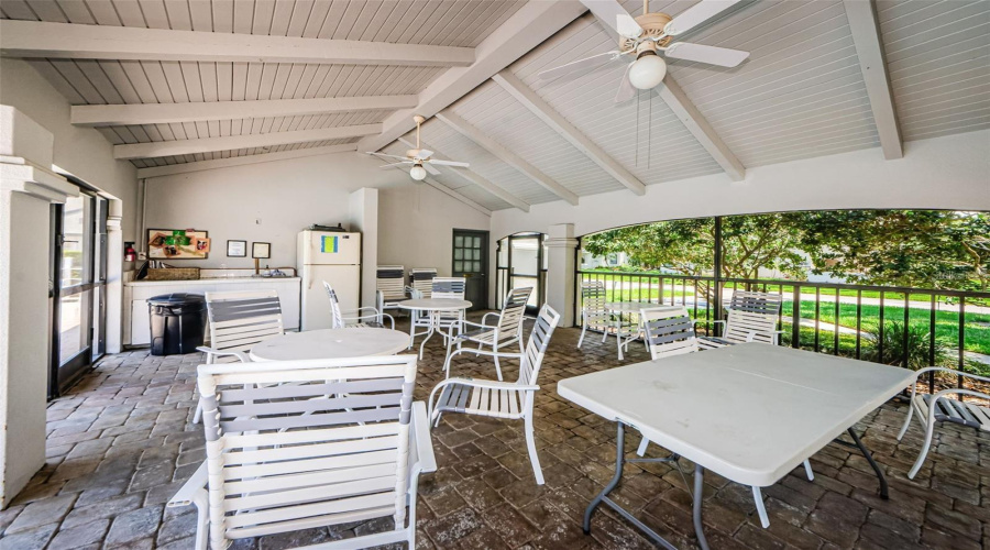 Palm Harbor, Florida 34685, 2 Bedroom Bedrooms, ,2 Bathroombathrooms,Residential,For Sale,Killdeer,0,Mfrtb8522713