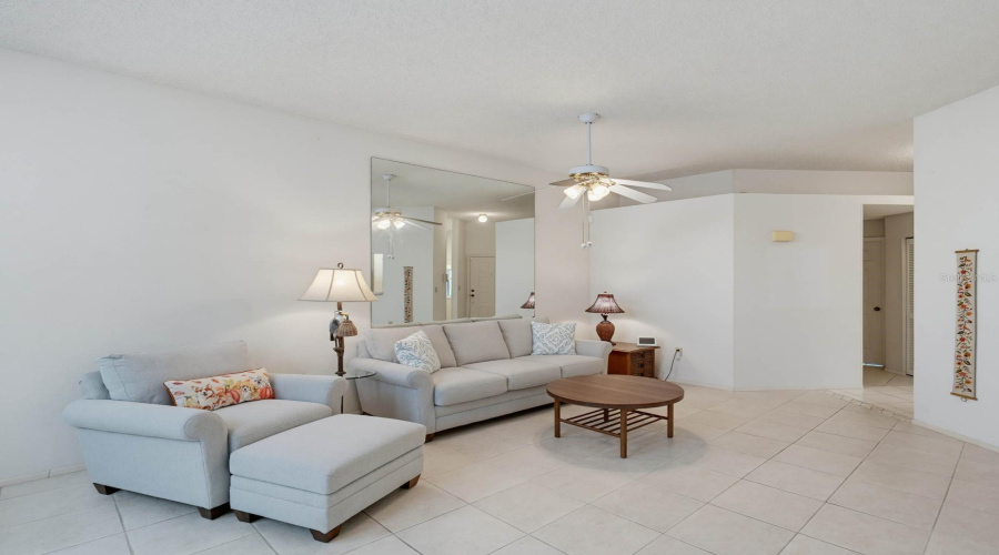 Palm Harbor, Florida 34685, 2 Bedroom Bedrooms, ,2 Bathroombathrooms,Residential,For Sale,Killdeer,0,Mfrtb8522713